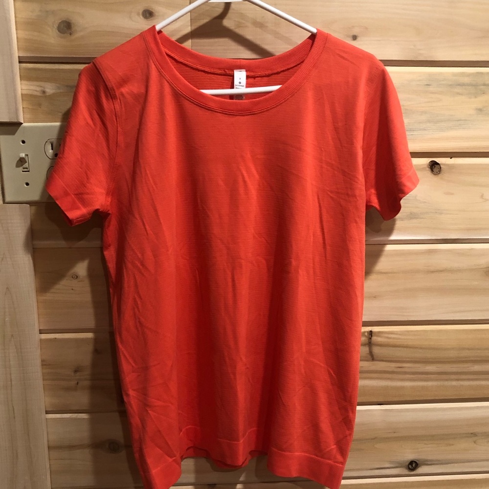 NWOT Lululemon Swiftly Relaxed Short Sleeve 8